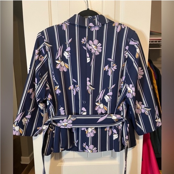 ELOQUII Floral and Stripe belted blazer - Picture 2 of 3
